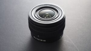 دوربین سونی الفا a7C با لنز 28-60