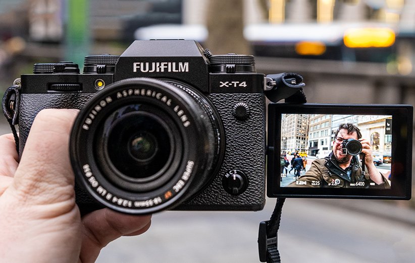 دوربین فوجی فیلم X-T4 به عنوان قیمت بهترین دوربین عکاسی حرفه ای 2022