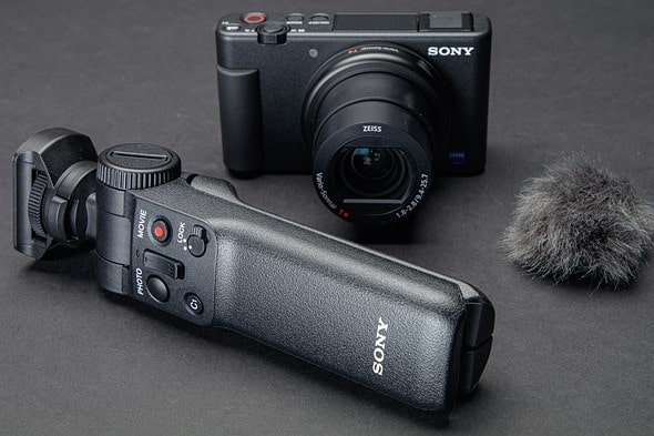 برای شروع عکاسی چه دوربینی بخریم؟ دوربین سونی ZV-1