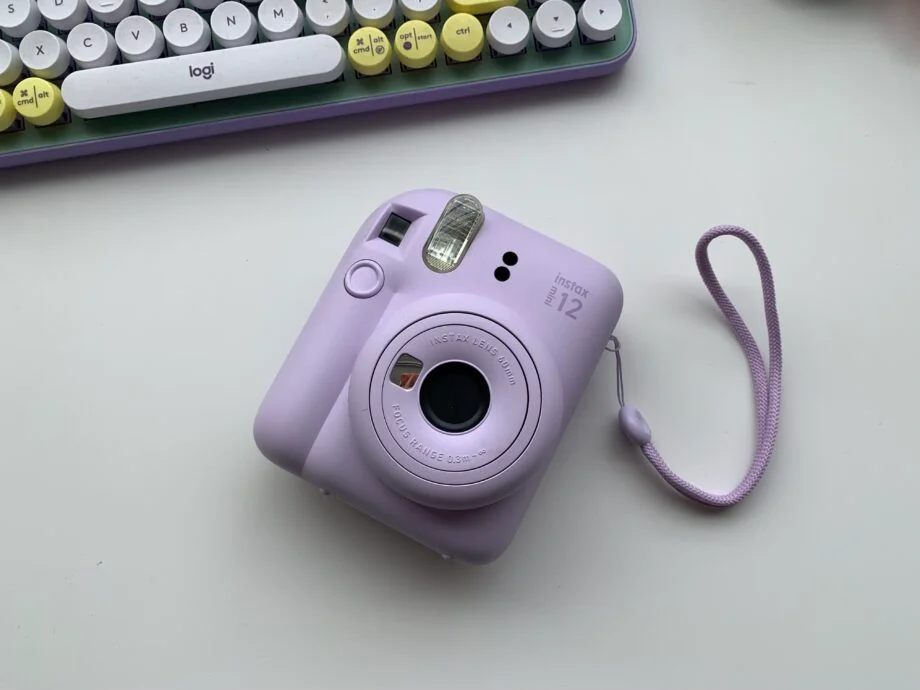 بهترین دوربین عکاسی چاپ سریع فوجی instax mini 12 :